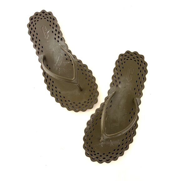 Carlotha Ray  Laser cup flip flop_Size 35/36 - Picture 1 of 5